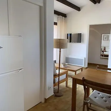 Naturisme, Et Piscine Apartment Leucate