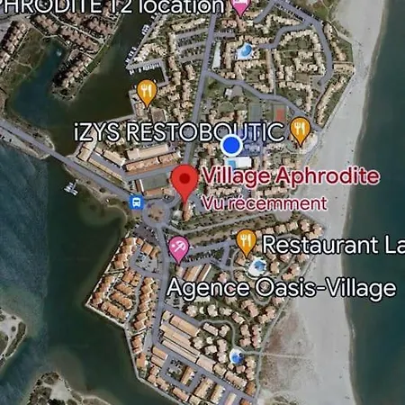 Naturisme, Et Piscine *