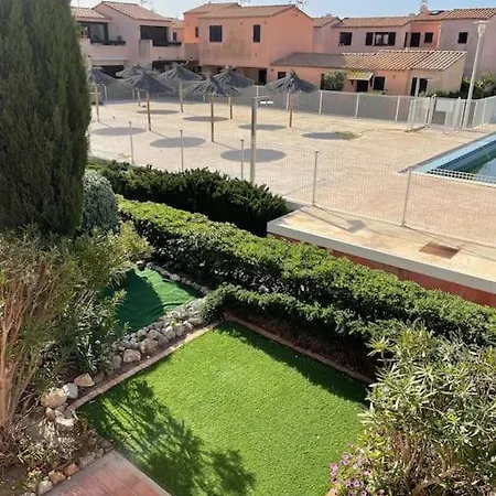Naturisme, Et Piscine * Leucate